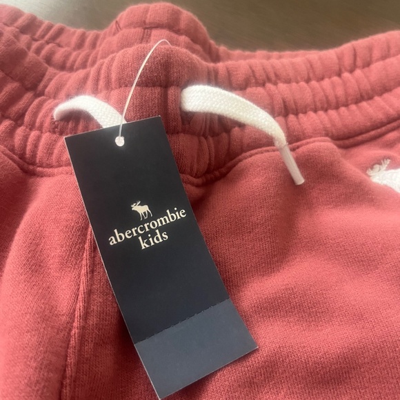 NWT - Abercrombie Kids - Sweatpants, Youth Size 9/10 - Picture 4 of 4